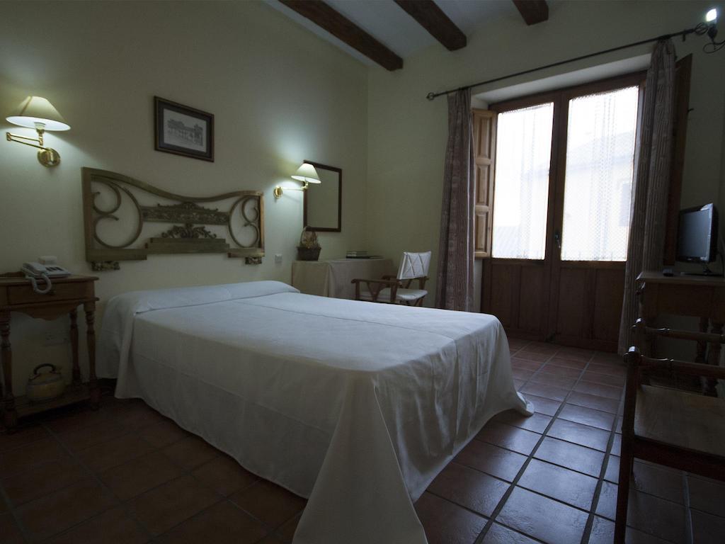 La Hosteria De Oropesa Værelse billede